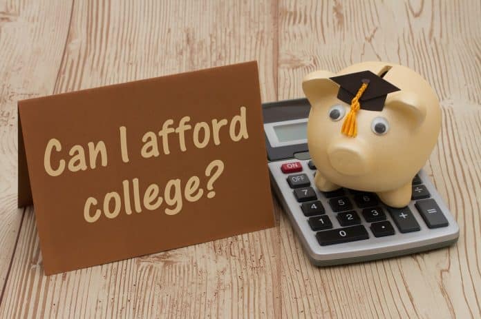unique ways to pay for college